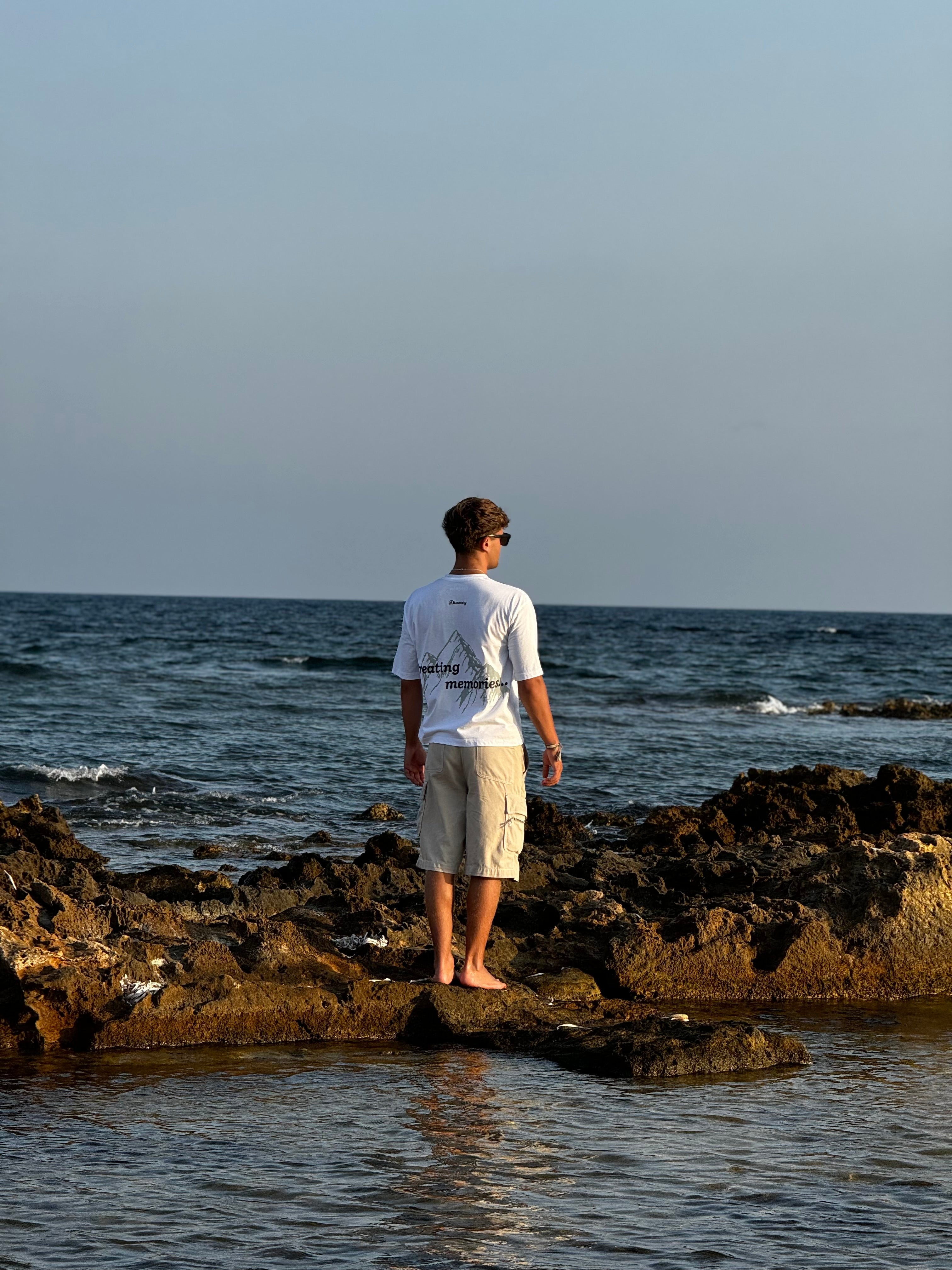 Discovery Tee| White
