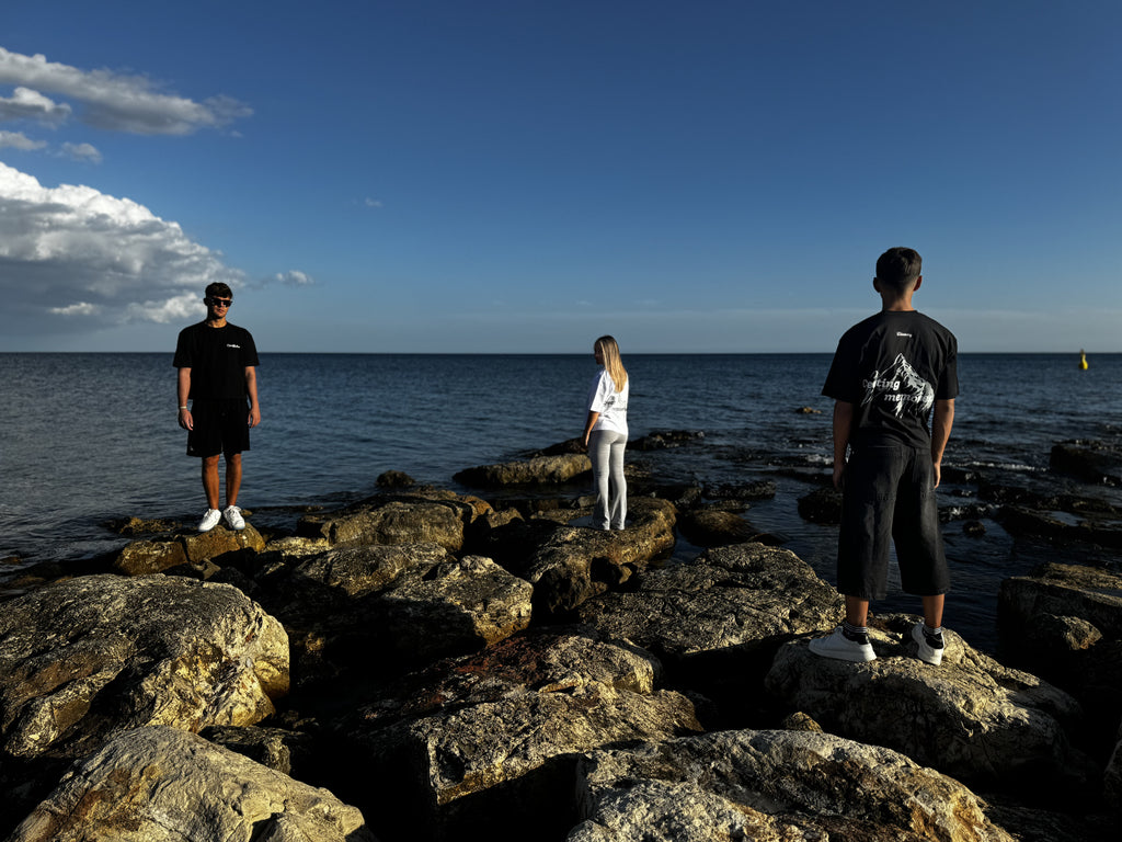Discovery Tee| White