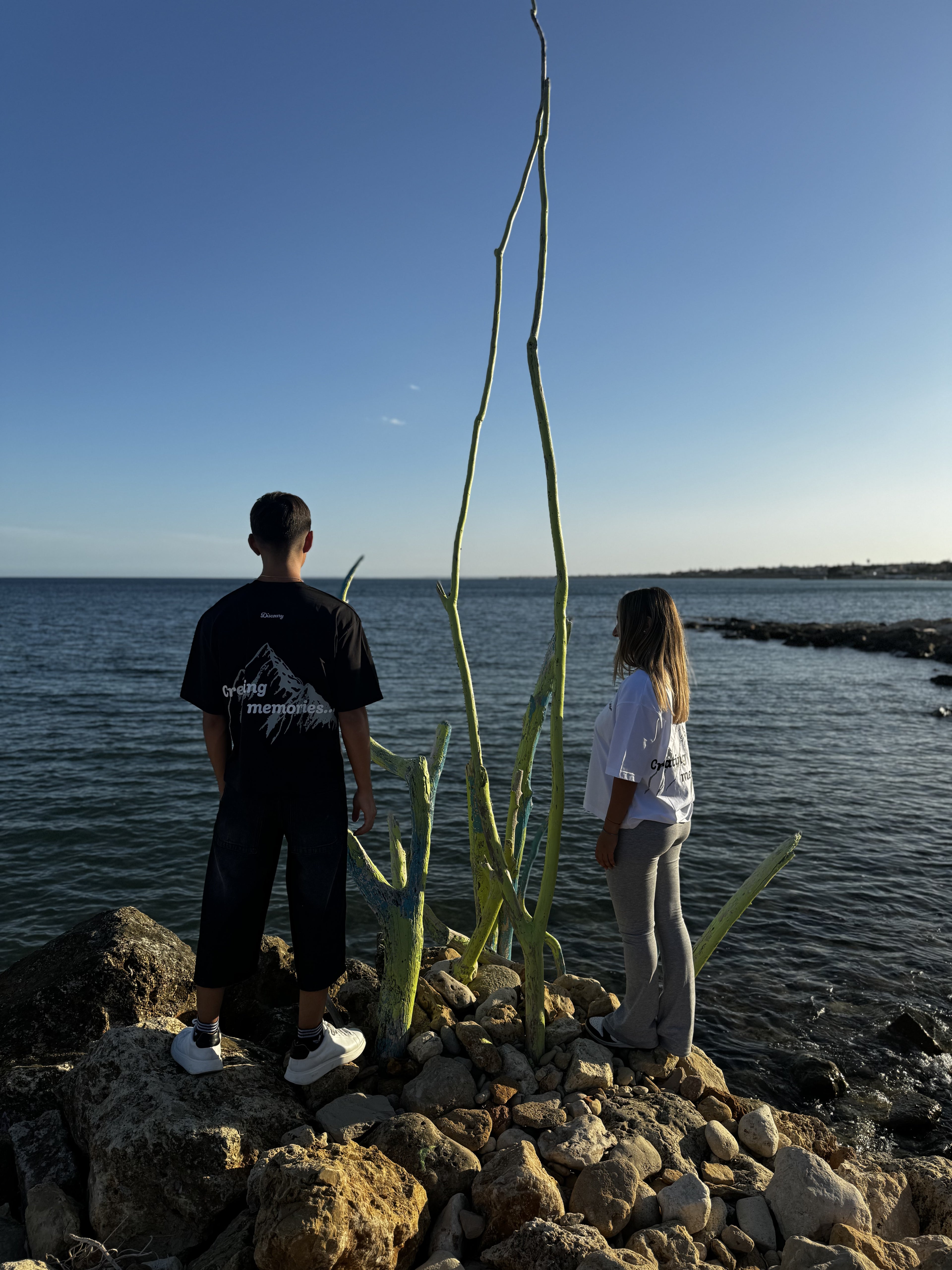 Discovery Tee| White